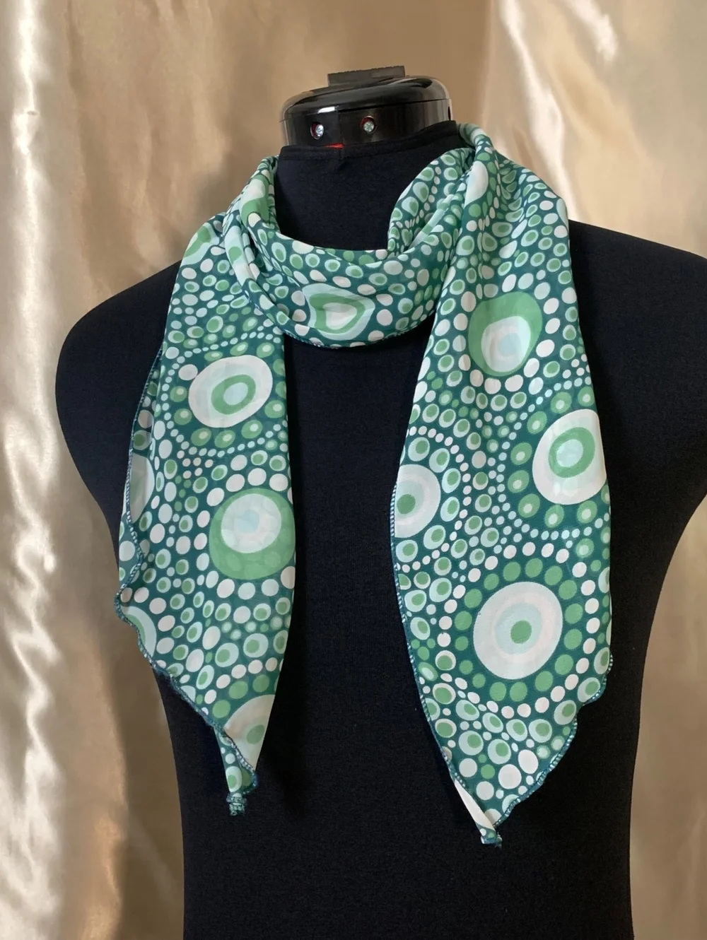 Retro Mod Green White Chiffon Skinny Scarf Psychedelic Geometric Polka Dot